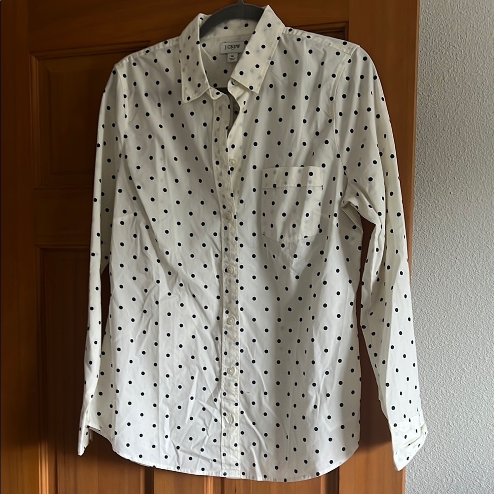 NWT J. Crew Factory White and Navy Button Down Shirt with pocket